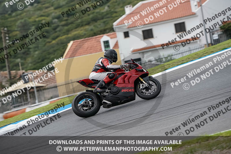 estoril;event digital images;motorbikes;no limits;peter wileman photography;portugal;trackday;trackday digital images
